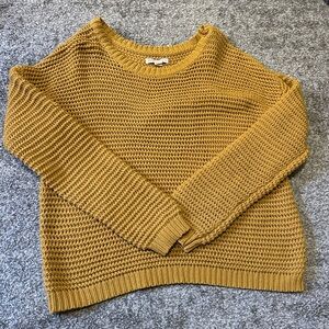 medium aeropostale cropped knitted sweater